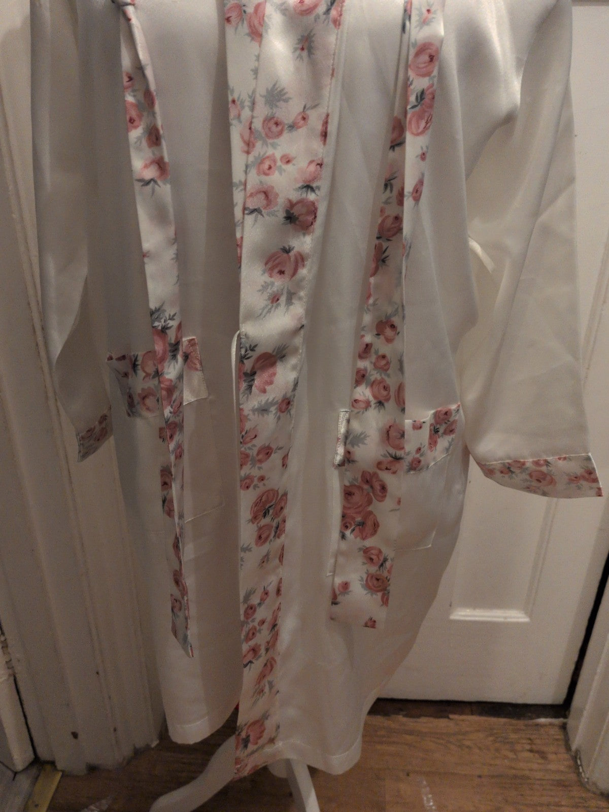 Ladies Large Satin Style Pyjama Gown