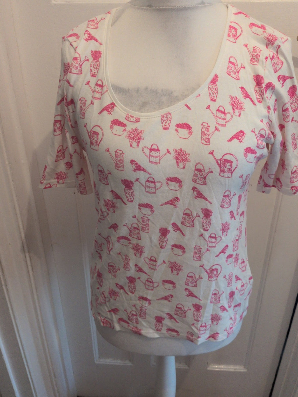 Marks And Spencer 16 White With Pink Pattern Short Sleeve T-shirt Blouse