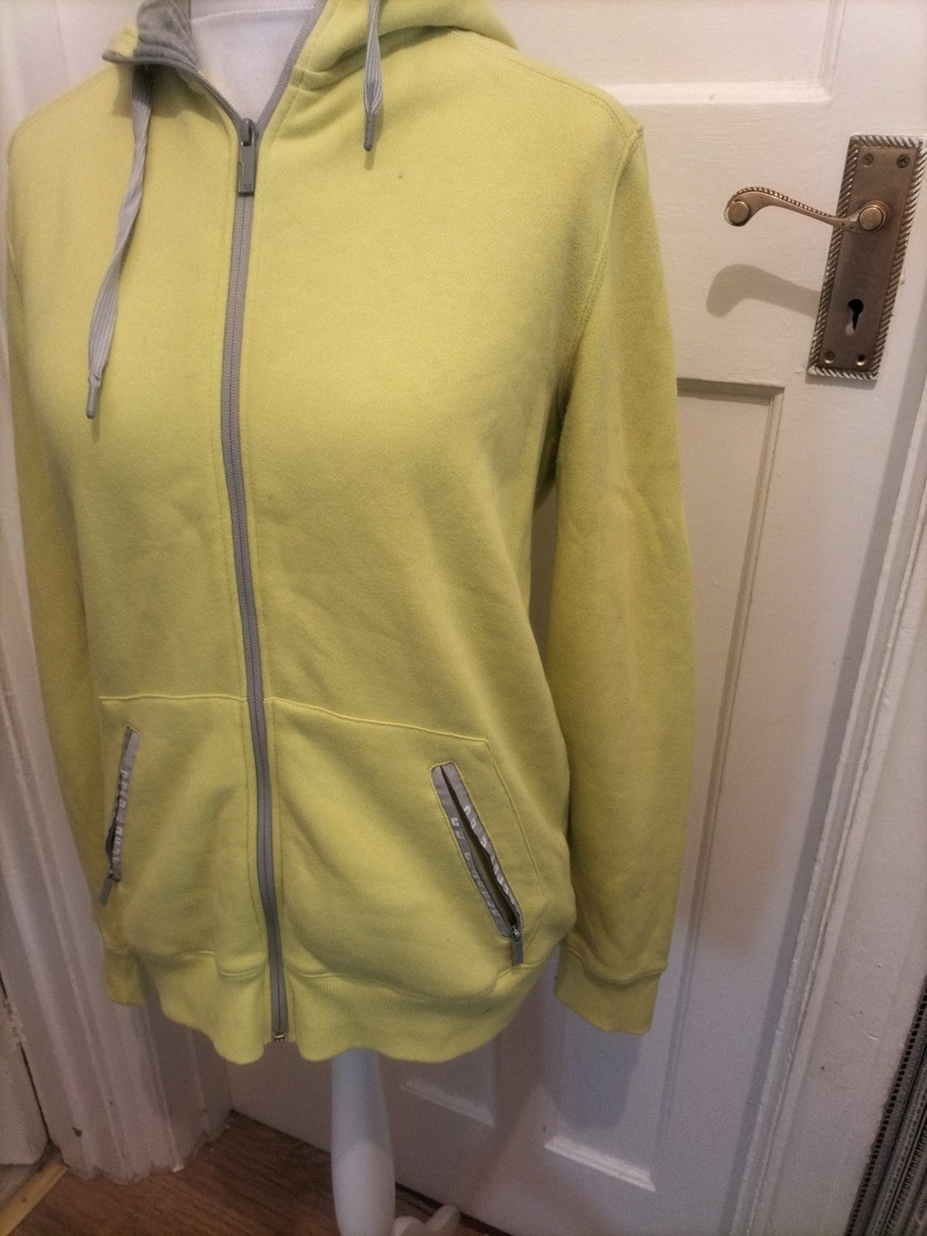 Mens Reserved Size Large Slim Fit Yellow Full Zip Hoodie