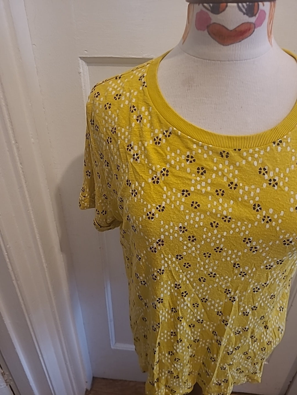 Ladies Per Una Size 10 Yellow/White/Black Short Sleeved Tshirt