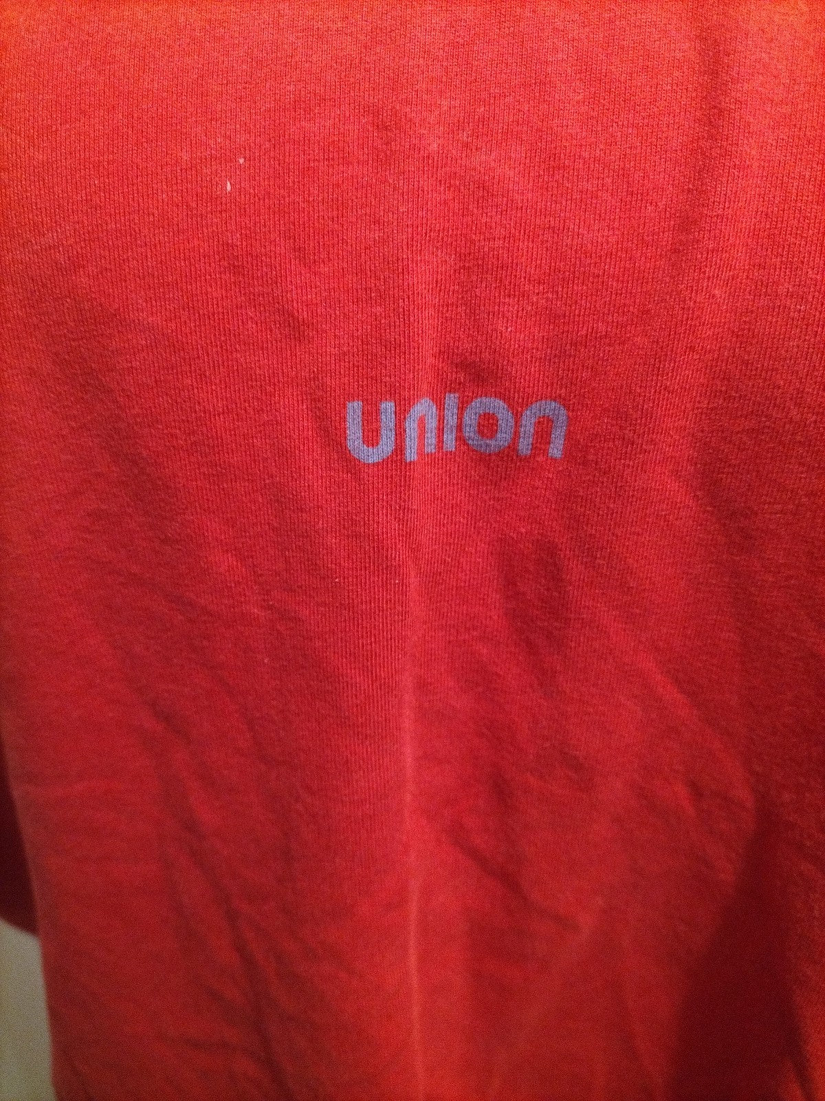 Mens Union Size Large Pure Cotton Red With Blue Trim Short Sleeved Tshirt