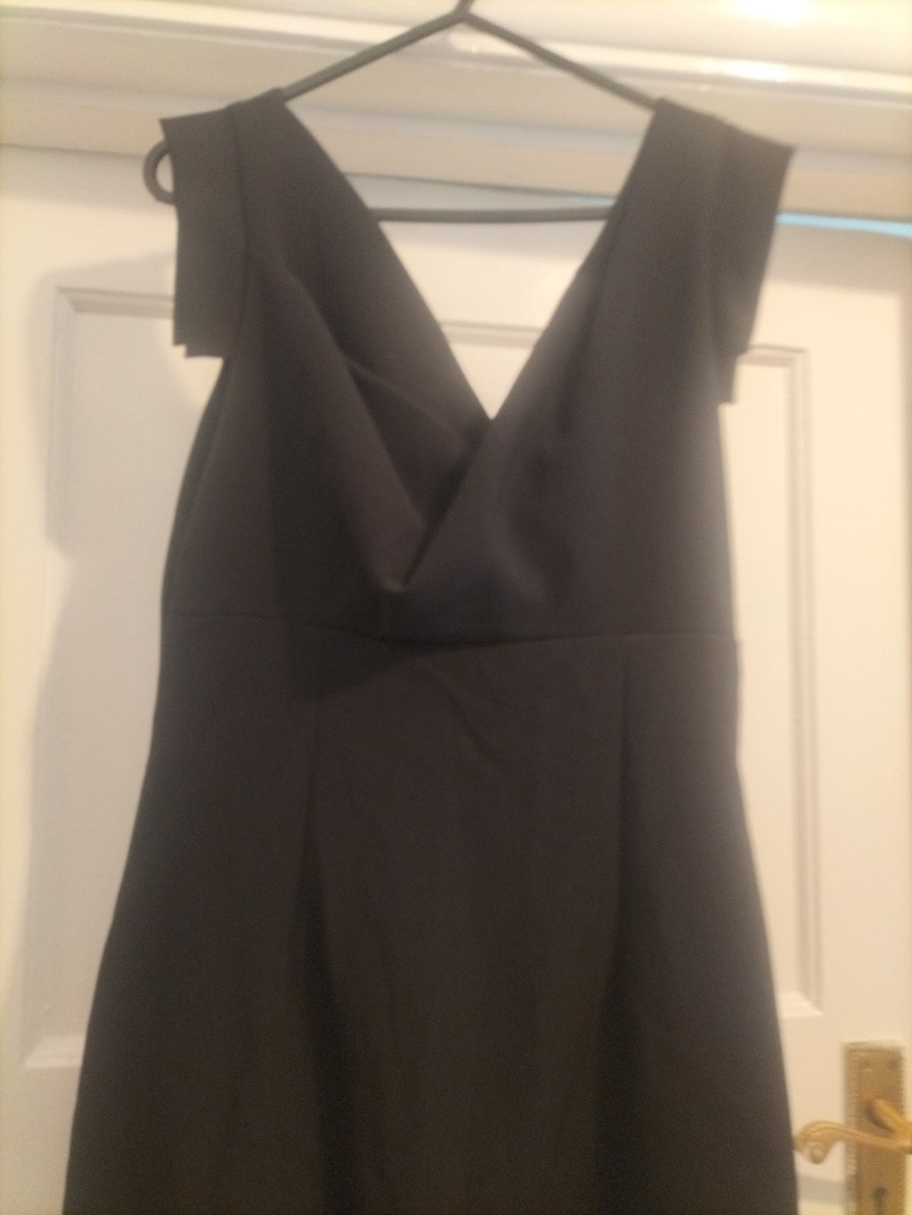 Ladies Ariella Size 8 Black Sleeveless Dress