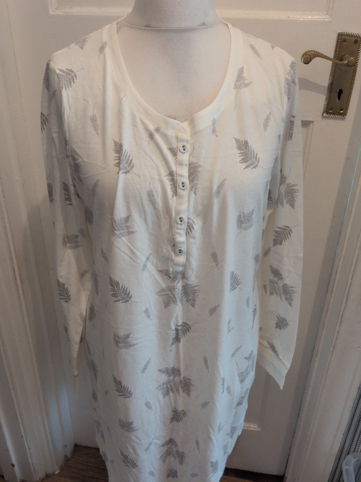 John Lewis 16 White And Grey Leaf Long Sleeve Pyjama Nighty