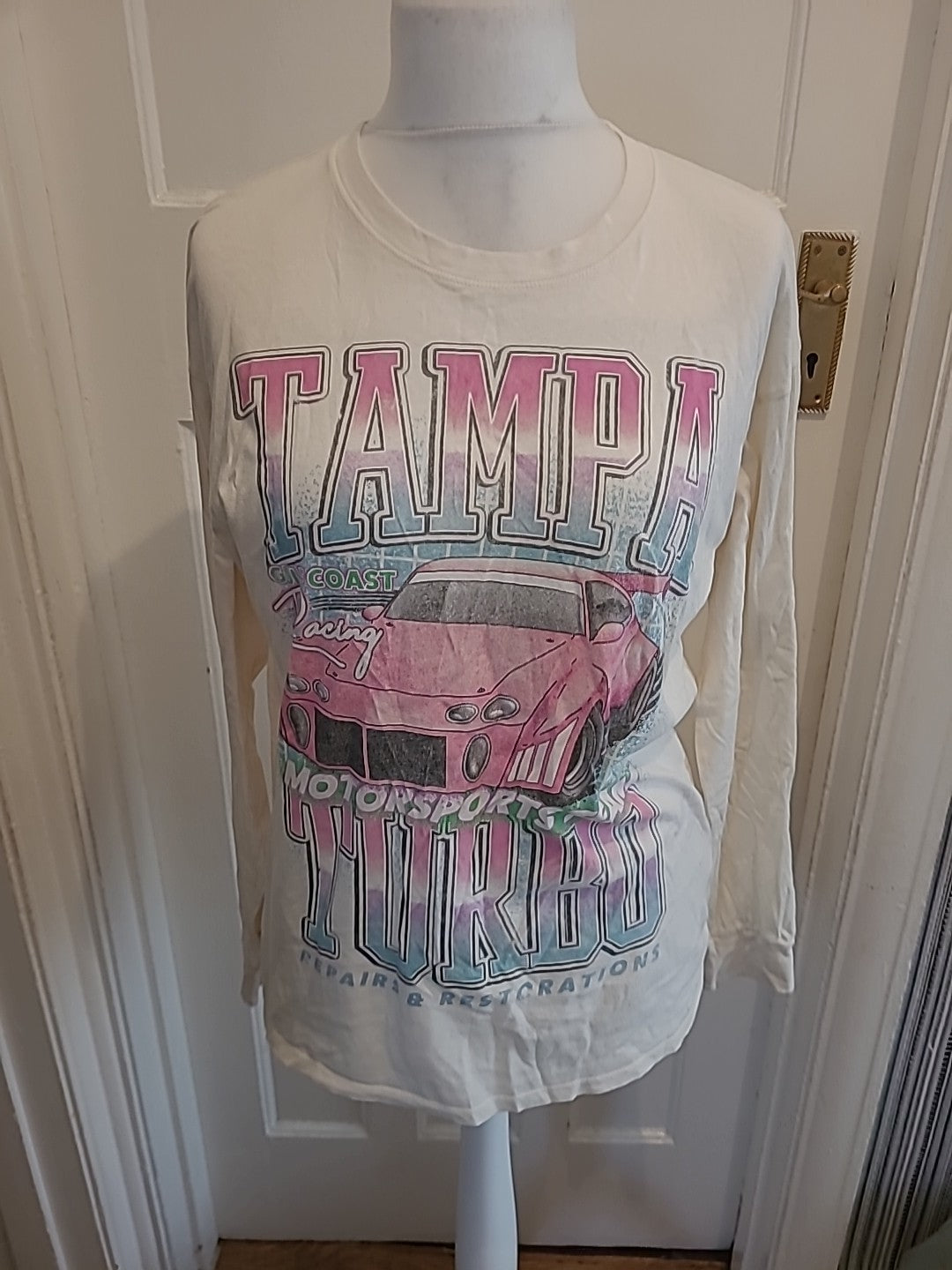 Mens Hollister Size Extra Small Multi Coloured Printed Tshirt