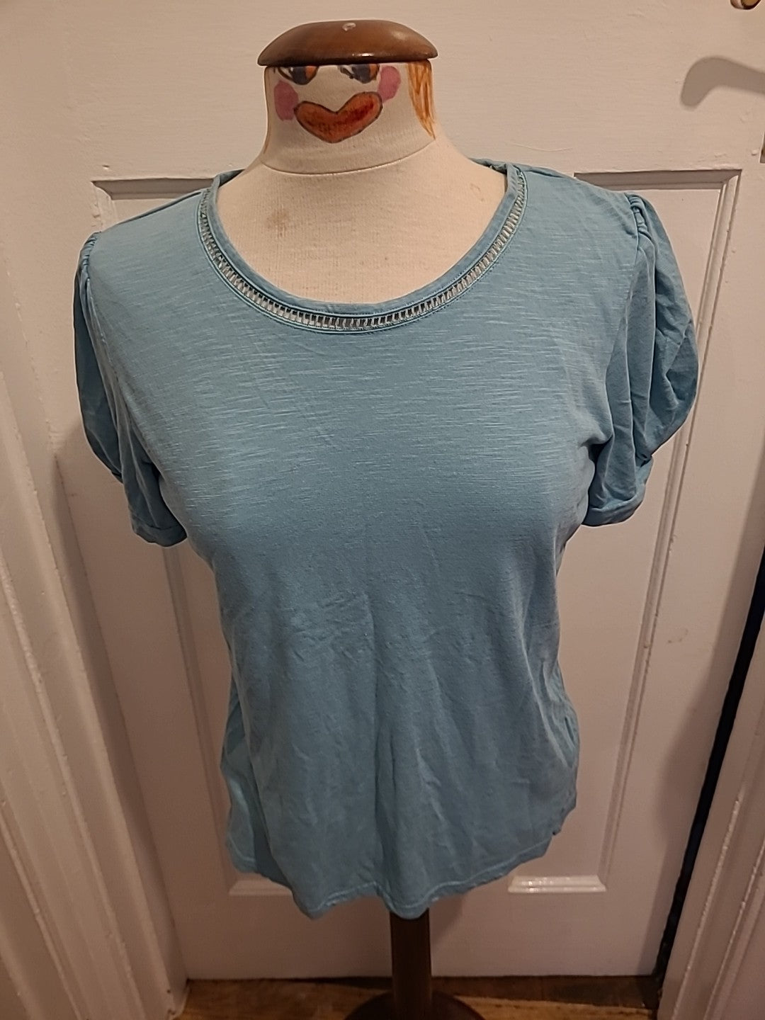 Ladies Damart Size 10/12 Turquoise Short Sleeved Tshirt
