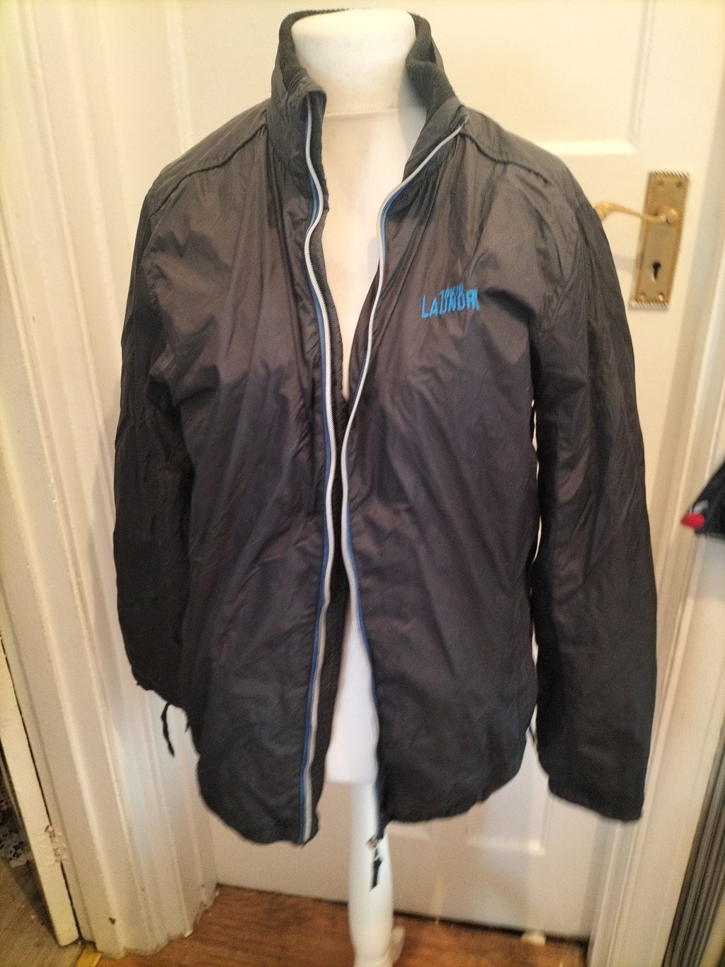 Mens Tokyo Laundry Size Large Charcoal Zipped Rain Coat
