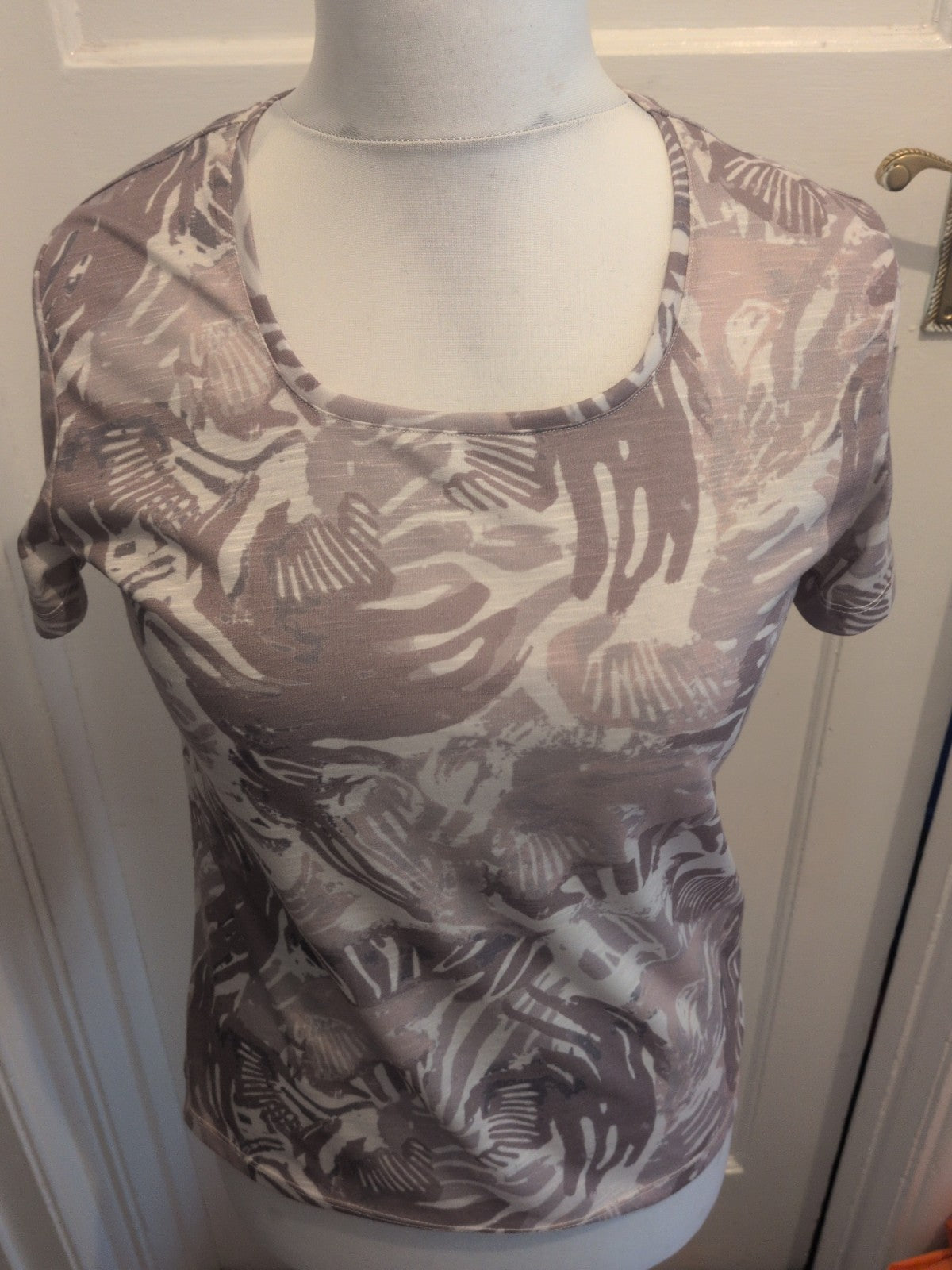 Viz.A.Viz 8/10 Grey Toned Short Sleeve T-shirt