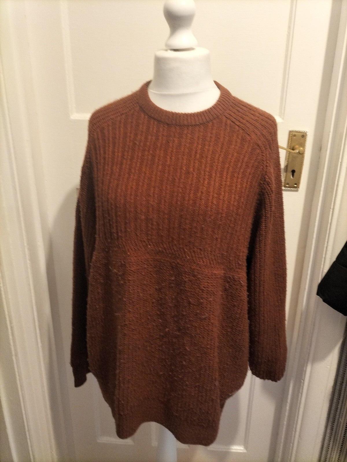Ladies Pg Field Size Large Brown Jumper Bobbling