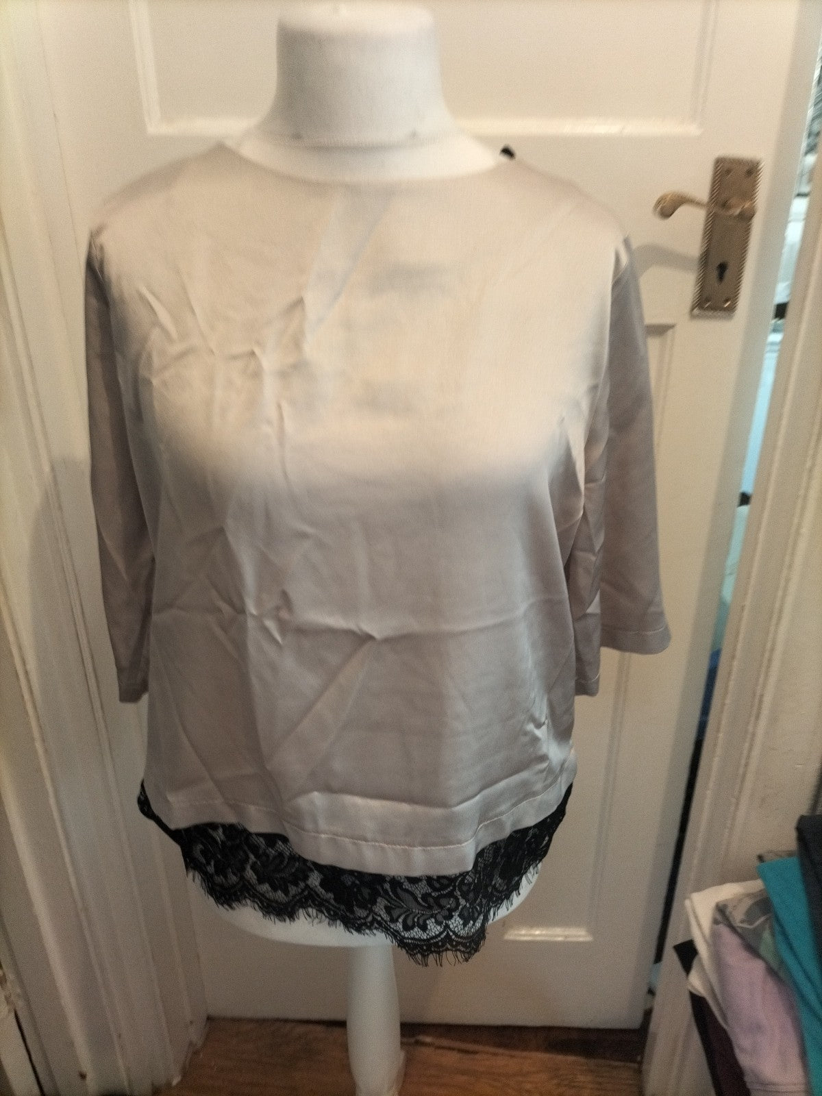Dorothy Perkins 16 Silver And Black Half Sleeve Blouse