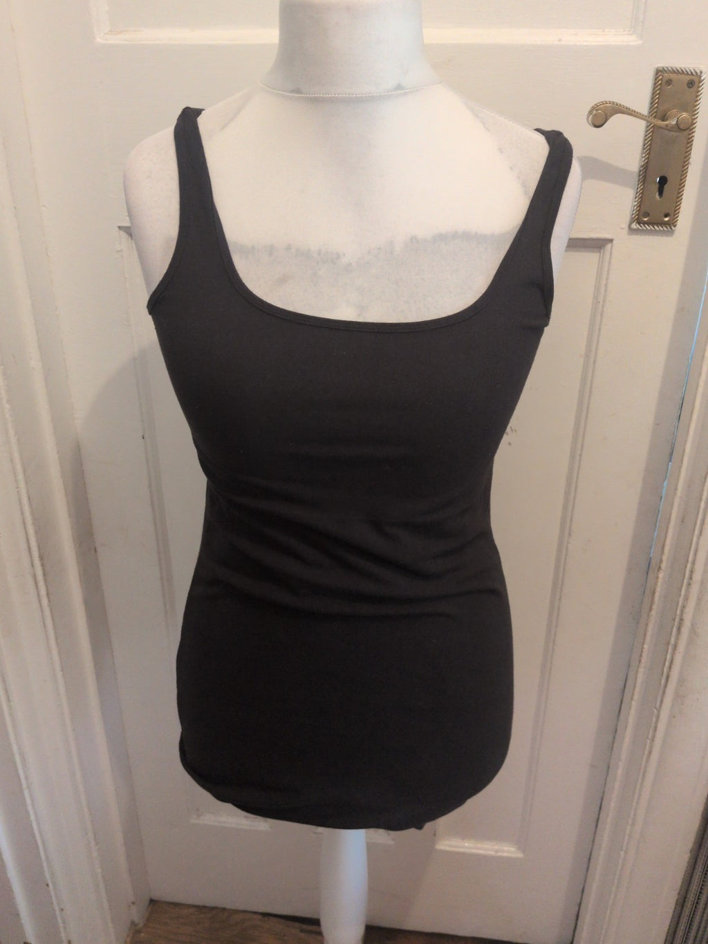 Ladies Primark Size Small Black Sleeveless Longline Vest T-shirt