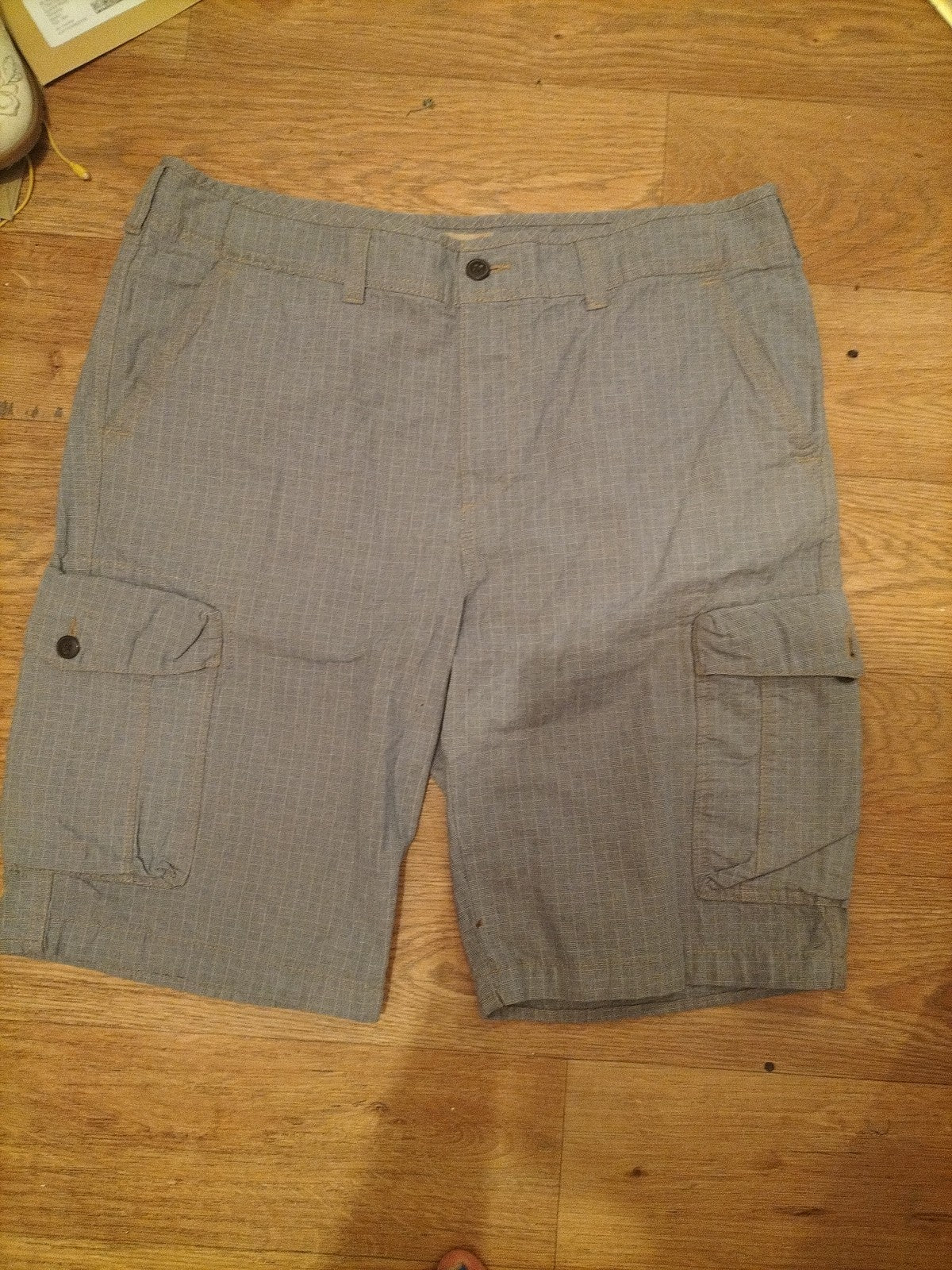 Mens North Coast Size 36" Light Blue/Grey Patterned Shorts