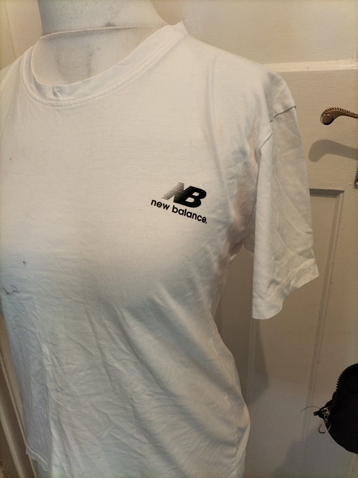 Mens New Balance Size M White Short Sleeved Tshirt