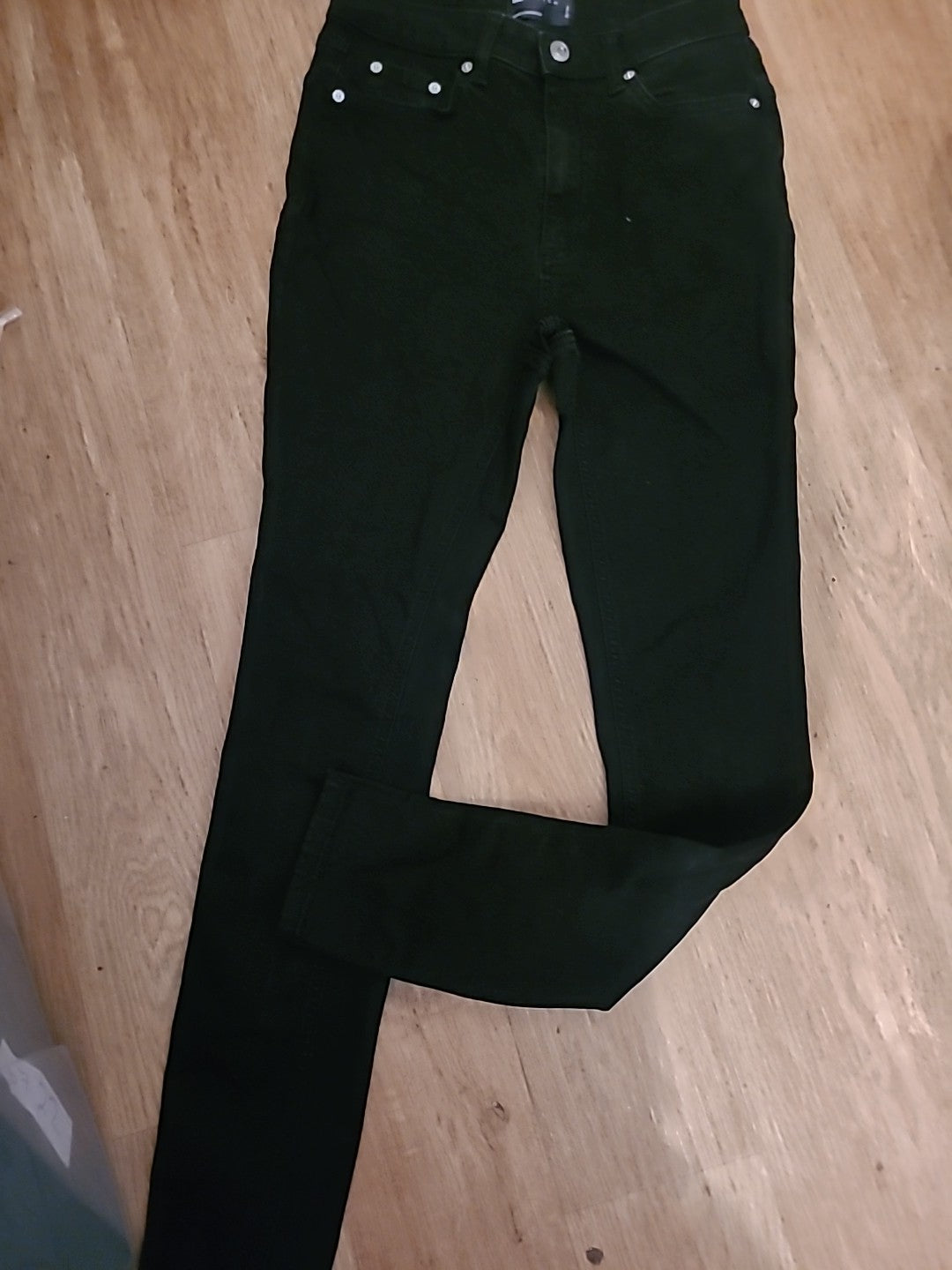 Ladies Asos Size 28x34 Black Slim Jeans