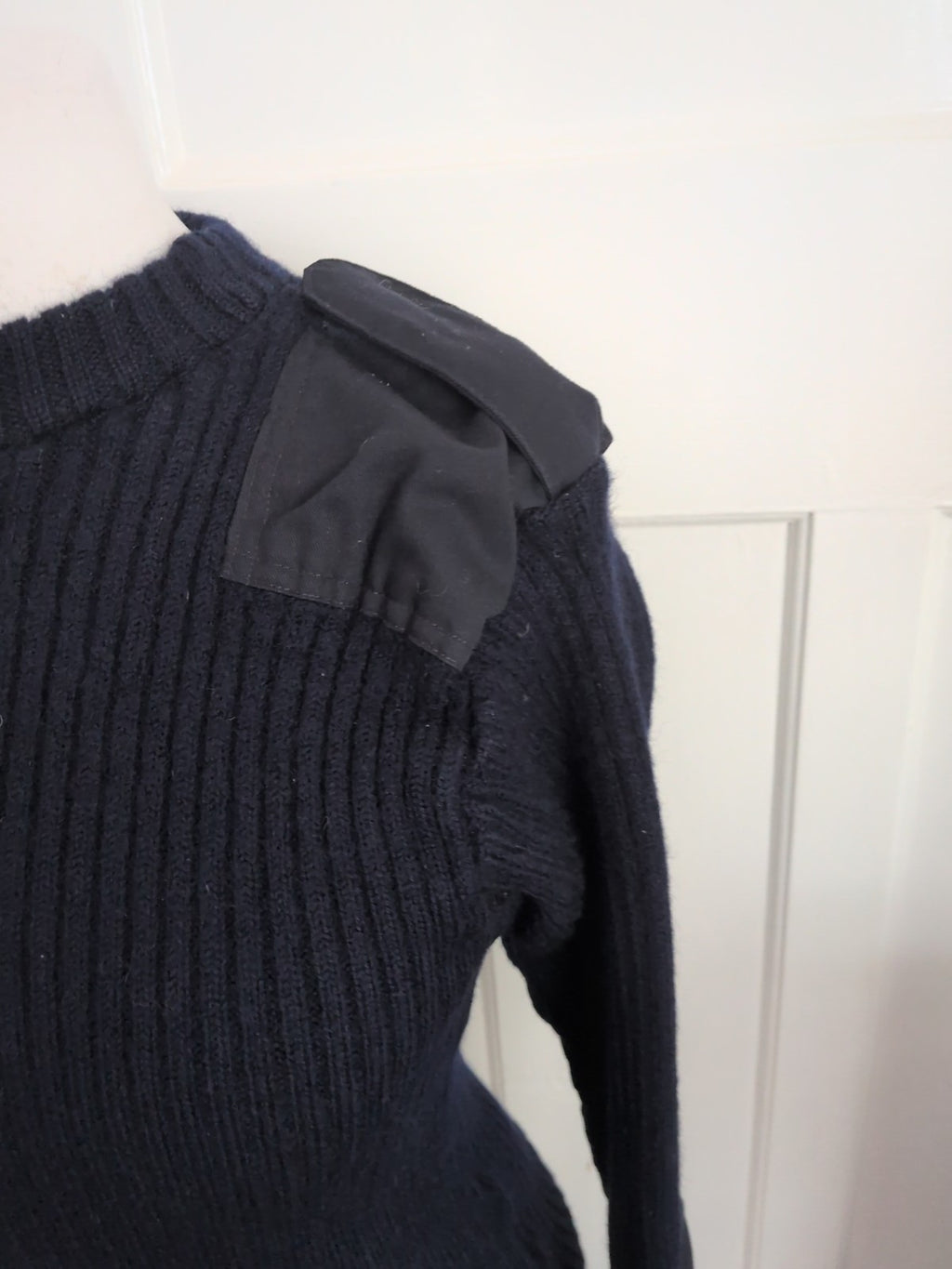 Size 5 Navy Ribbed Long Sleeve Pullover Jumper
