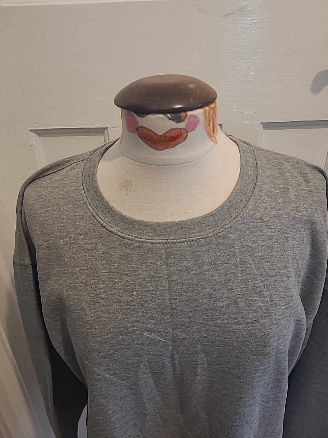 Mens Cis Size 2XL Grey Sweatshirt