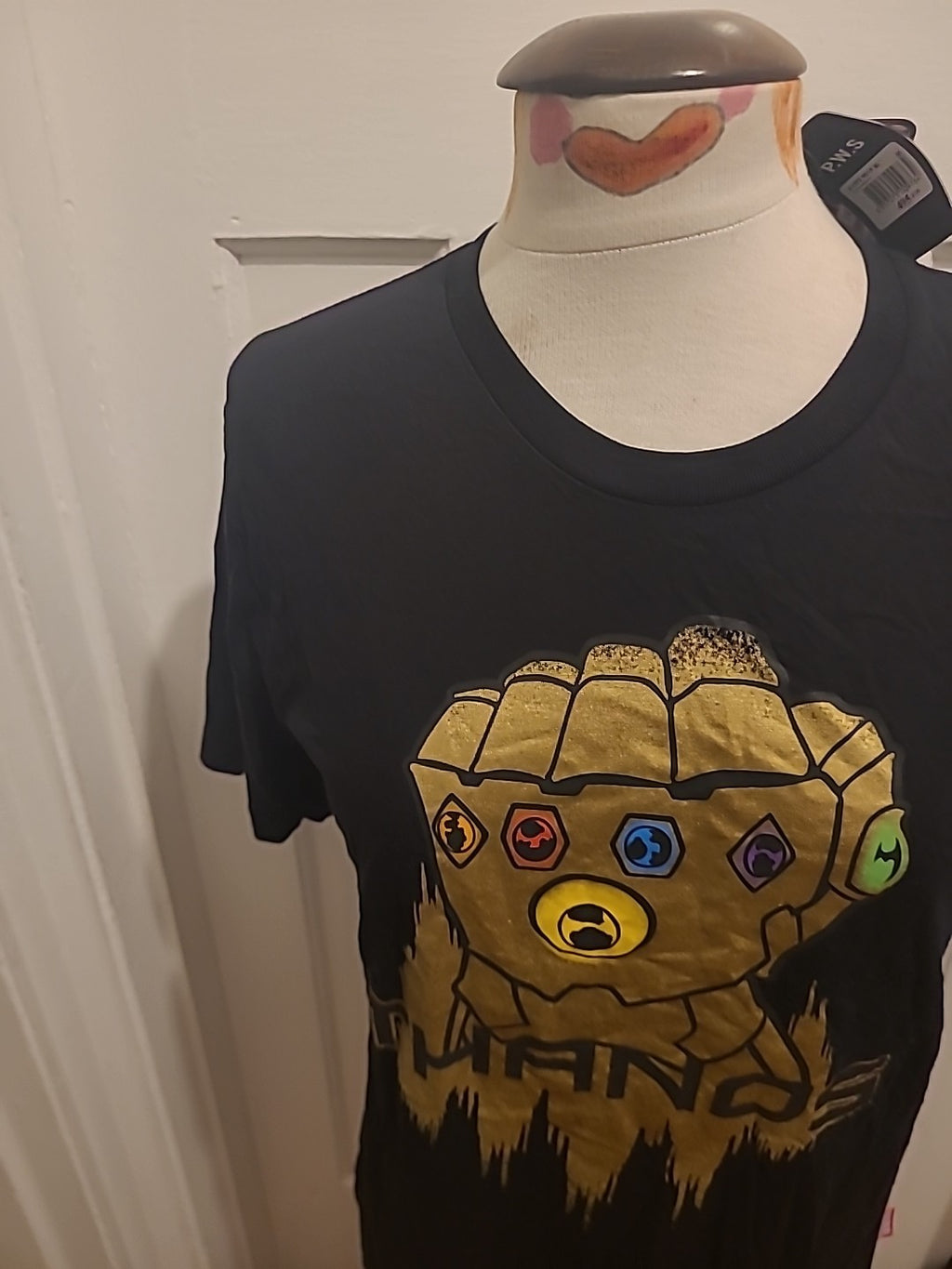 Brand New Mens Marvel Size Medium Black Print Tshirt