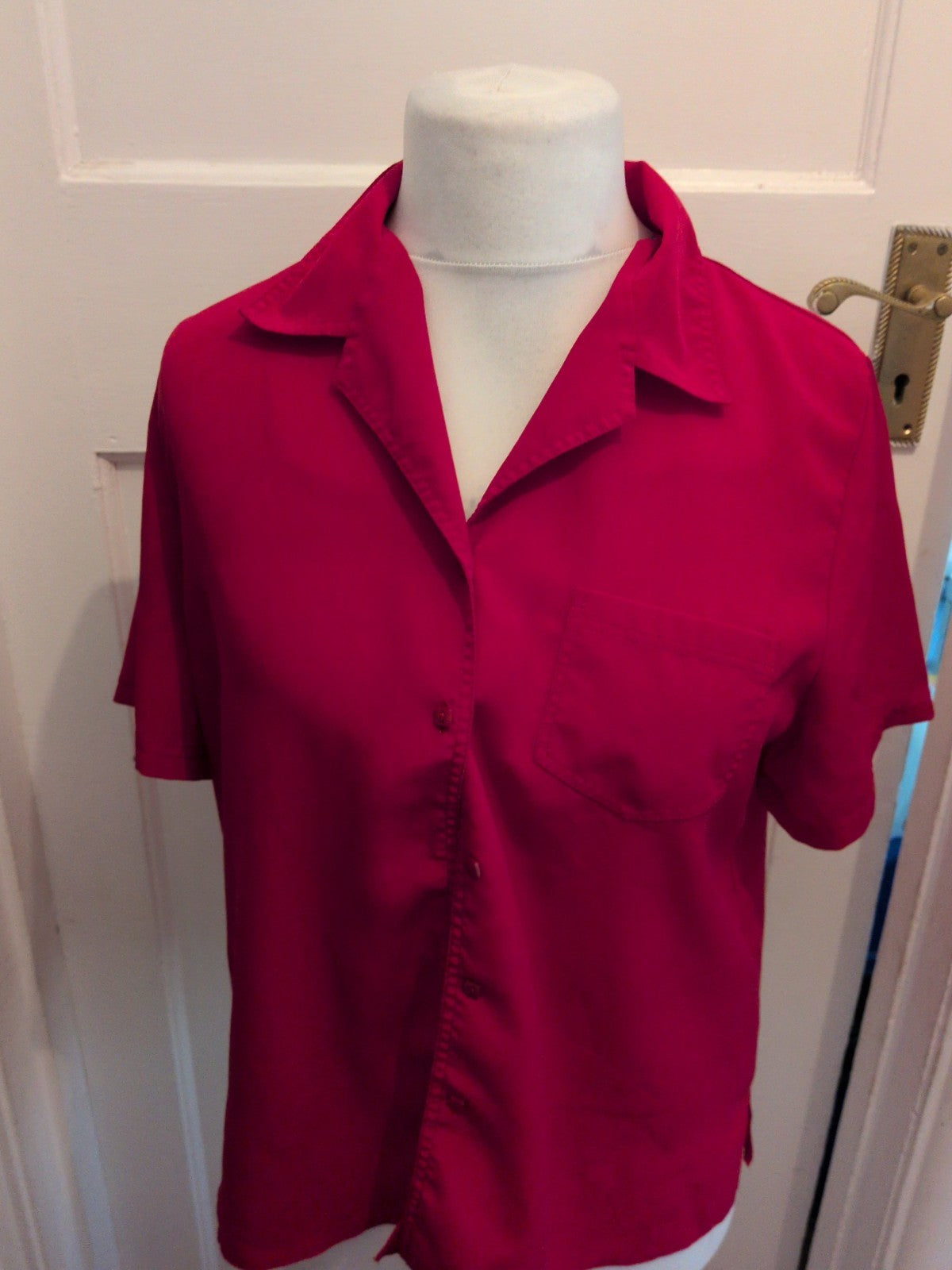Berkertex 16 Red Shirt Sleeve Blouse Shirt