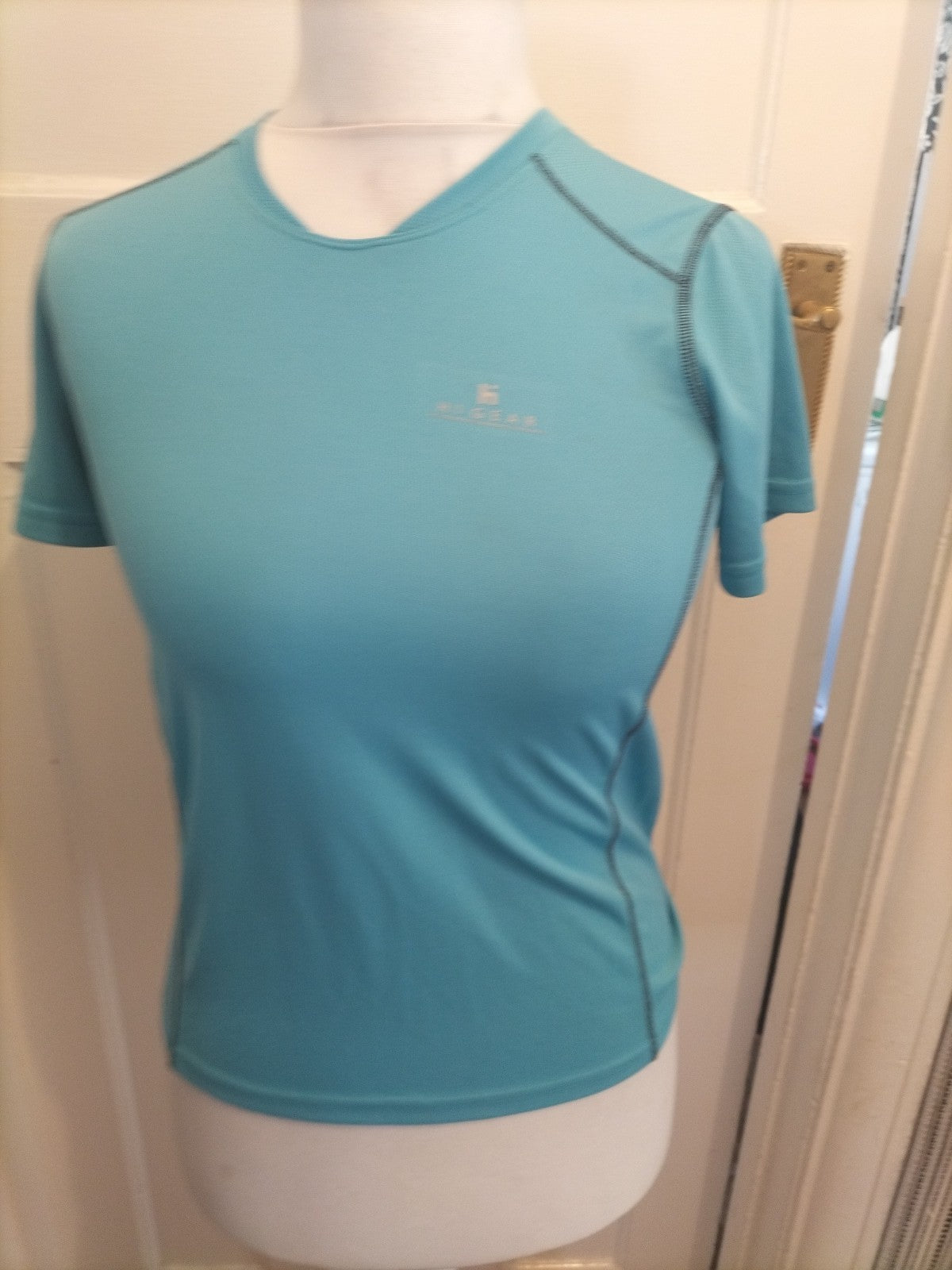 Boys Hi Gear Age 11-12 Yeads Blue Short Sleeved Tshirt