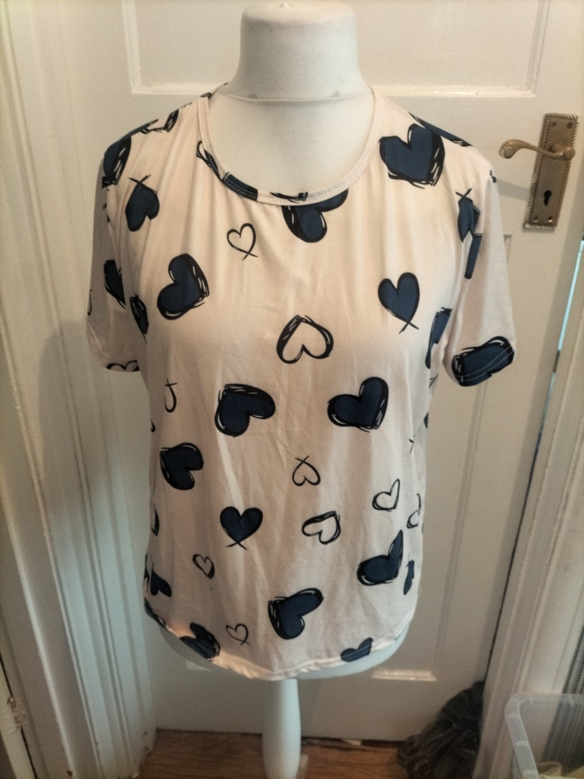 XL Blue And Cream Short Sleeve Loveheart Pyjama Top
