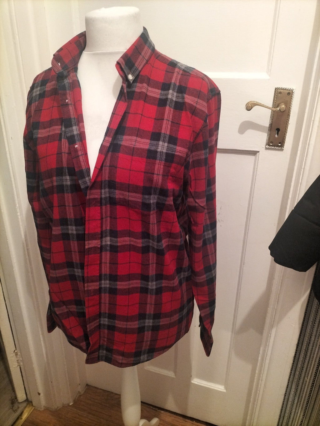 Mens Peacocks Size L Regular Fit Red/Burgundy Check Long Sleeved Shirt