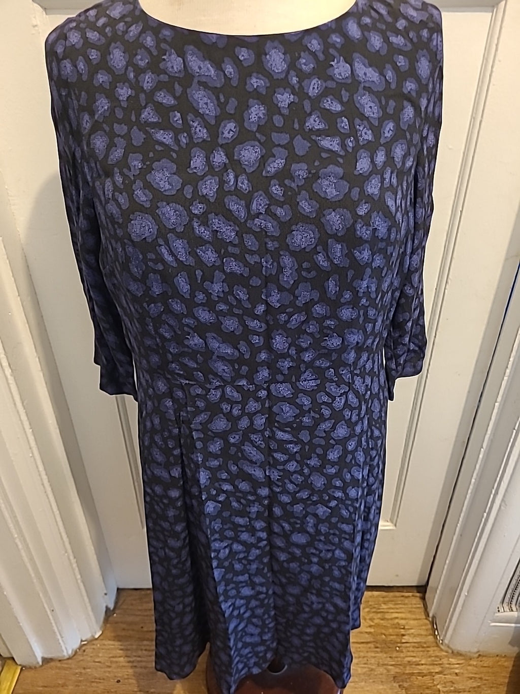 Ladies Fenn Wright Manson Size 12 Purple/Black Mid Sleeved Dress