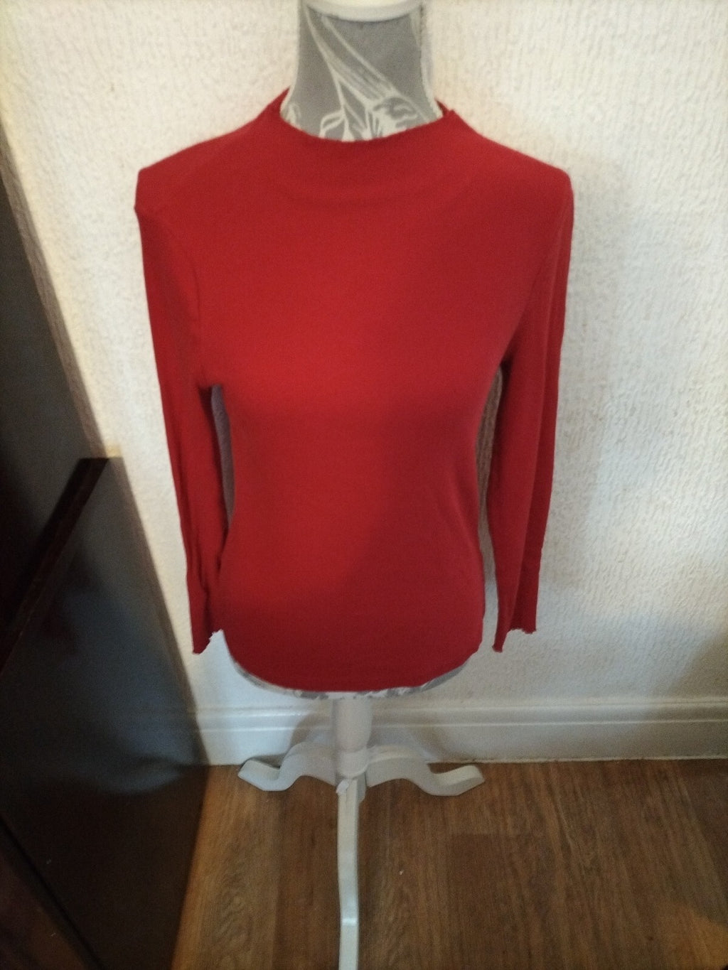 Ladies Tu 12 Slim Fit Red Long Sleeved Blouse