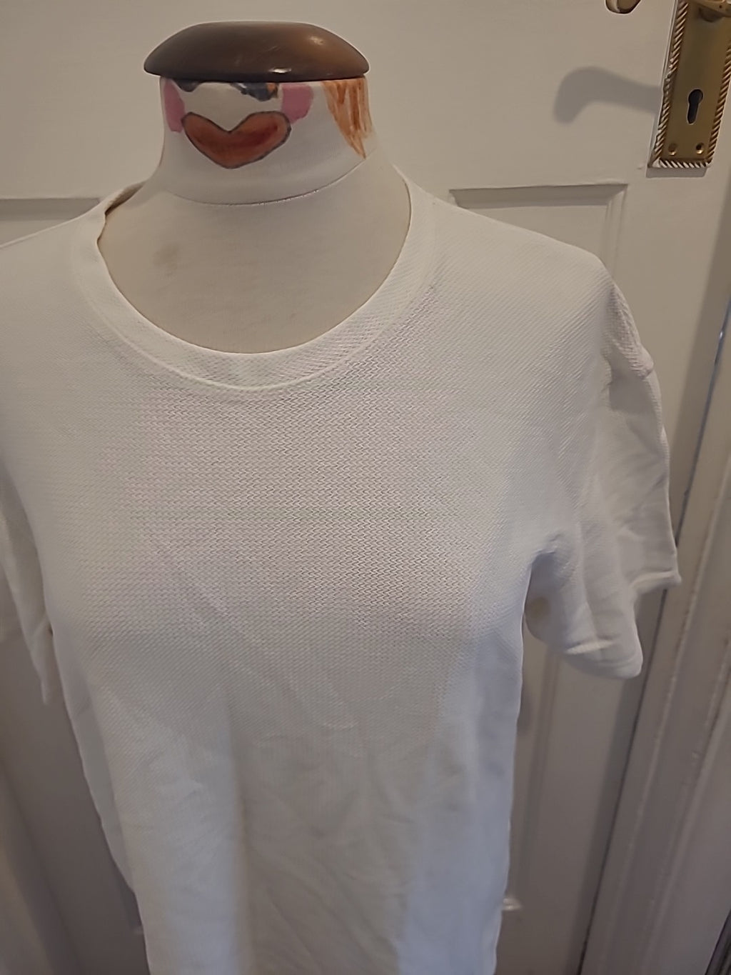 Mens Zara Size Large White Round Neck Detailed Tshirt