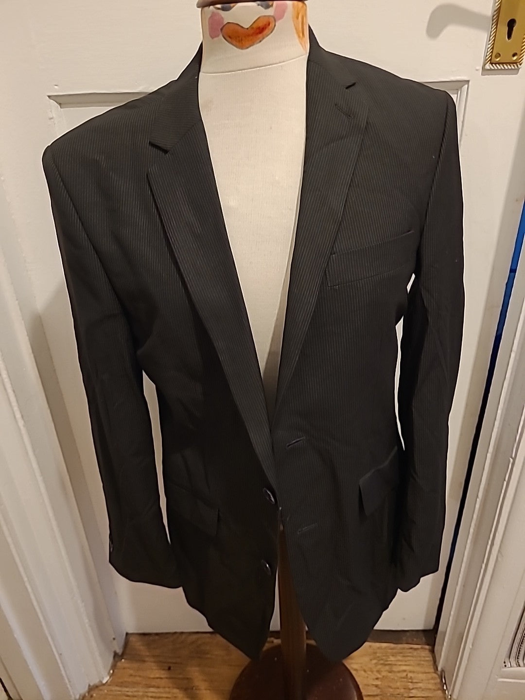 Mens Burton Size 46R Black Pinstripe Blazer