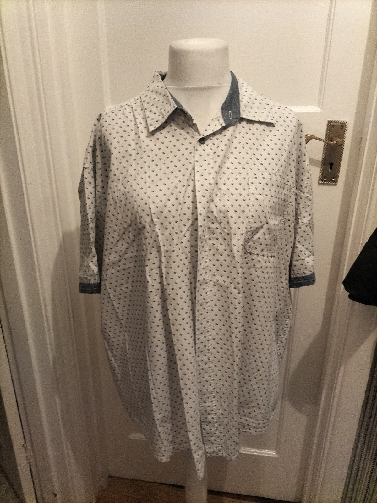 Mens Atlas Size 3xl White Blue And Navy Short Sleeved Shirt