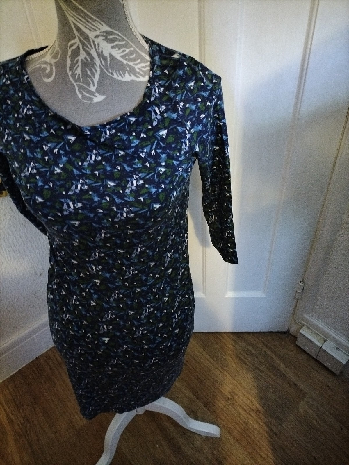 Ladies Pure Size 8 Navy/Green 3/4 Sleeved Dress
