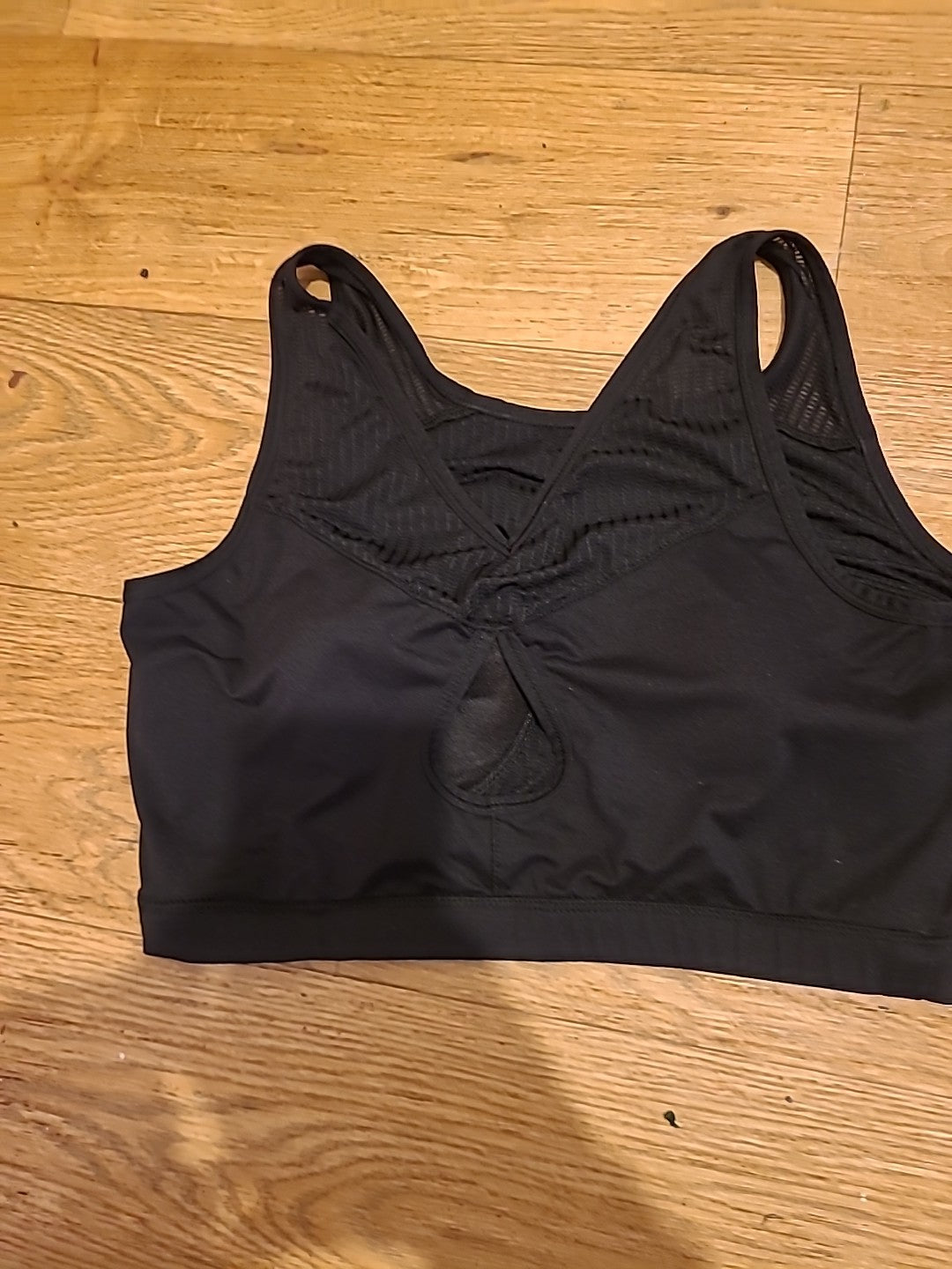 Ladies La Gear Size 10 Black Sleeveless Gym Bra