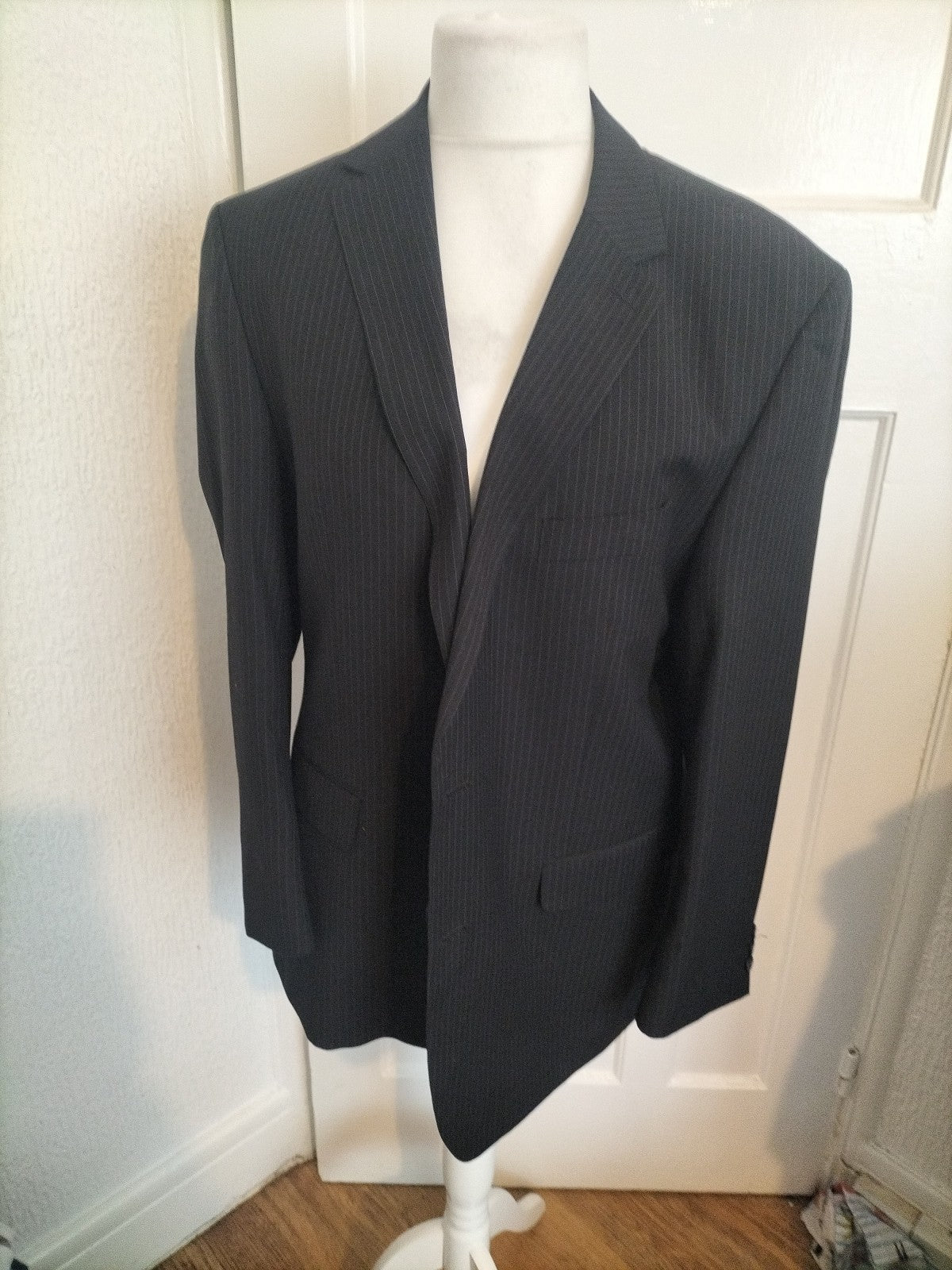 Mens Burton Size 44S Black Pinstripe Tuxedo Blazer
