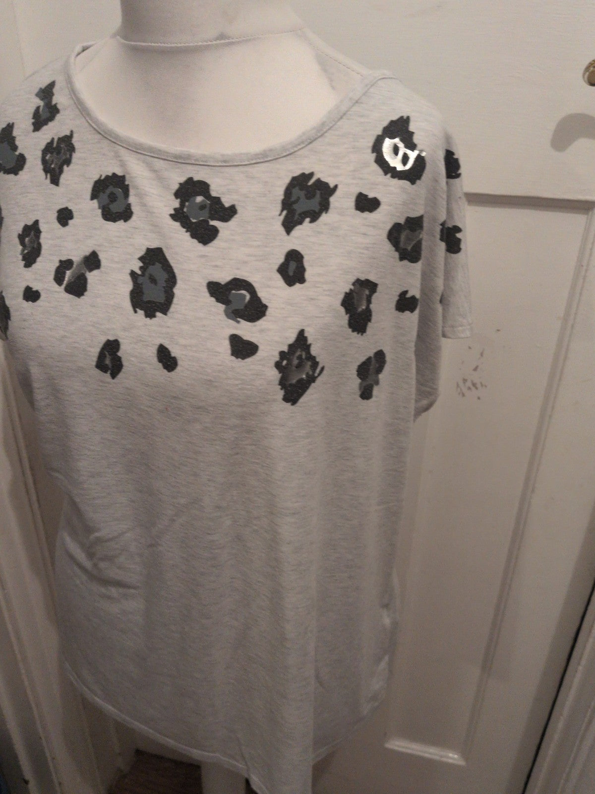 Ladies Love Leisure 16 Grey Print Short Sleeve T-shirt