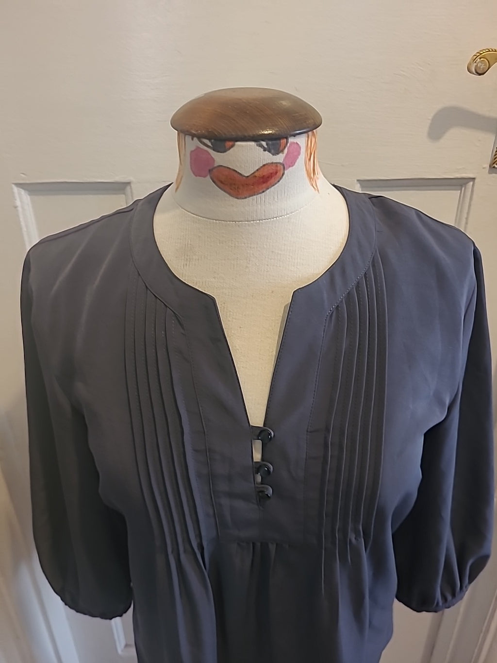 Ladies Tu Size 10 Grey Pleated Long Sleeved Blouse
