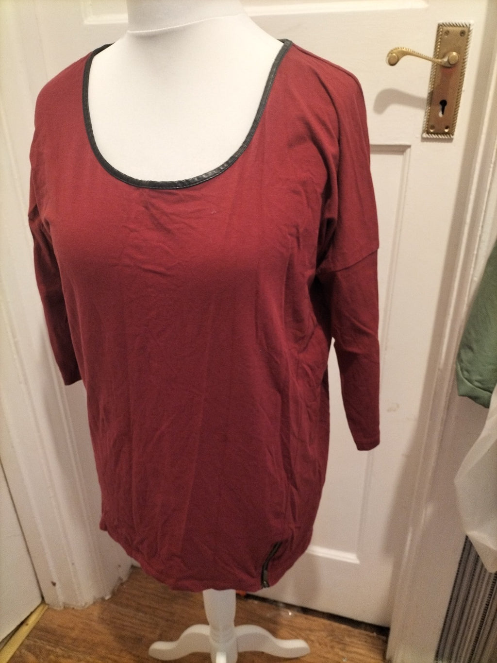 Ladies Esmara Size 18-20 Burgundy 3/4 Sleeved Tshirt