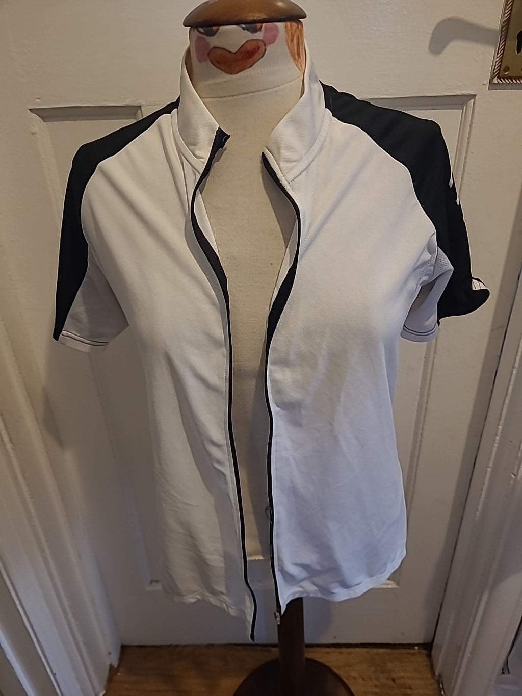 Mens 4 Sports Size Large Black And White Jacket