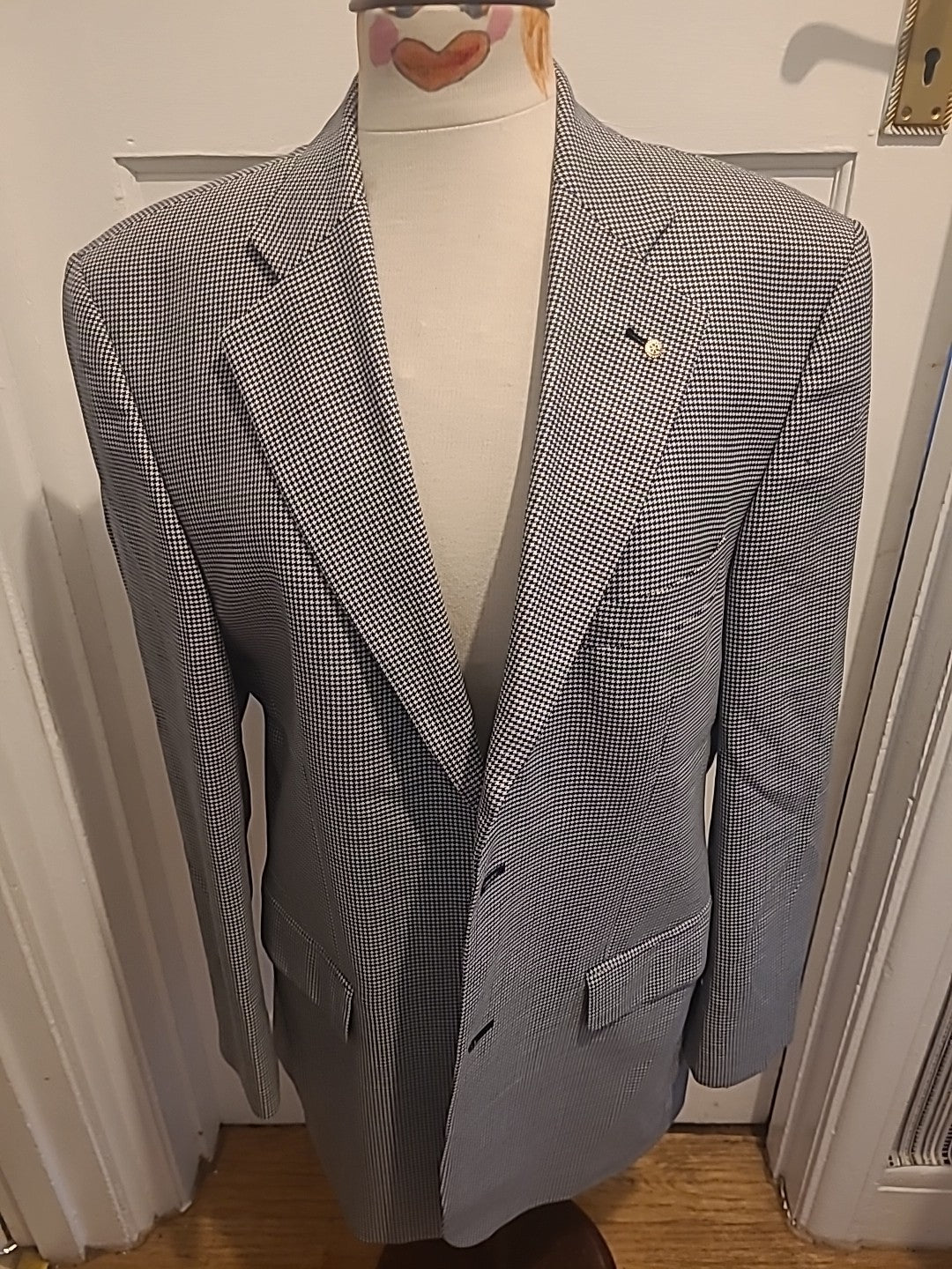 Mens Marks And Spencer Size 40M Pure Wool Black And White Blazer