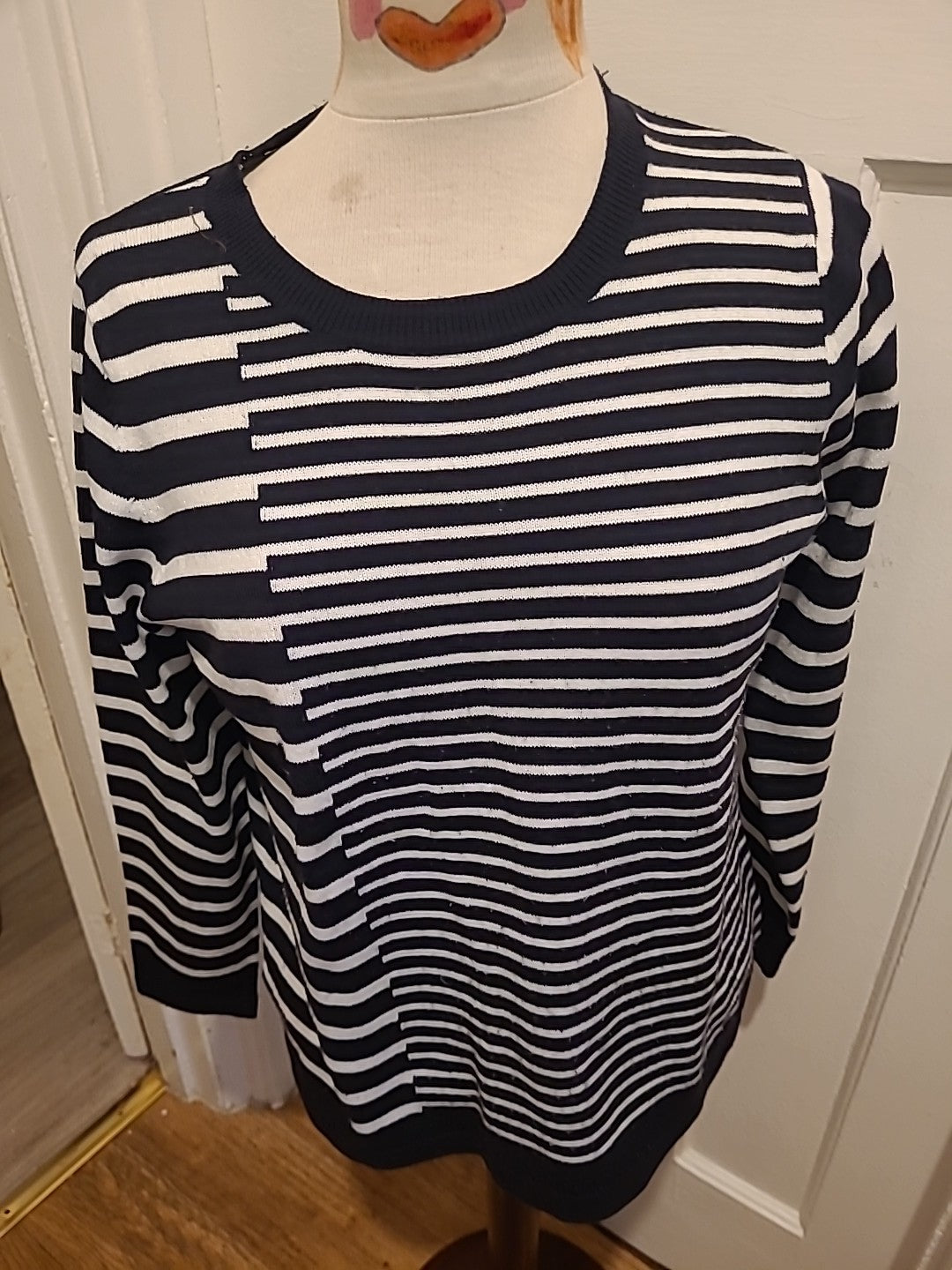 Ladies Bonmarche Size 14 Black And White Striped Pullover Jumper