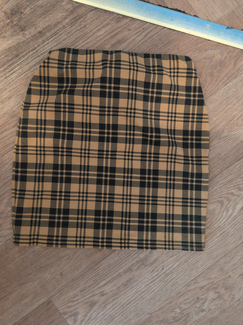 Ladies New Look 6 Orange Check Short Skirt Mini