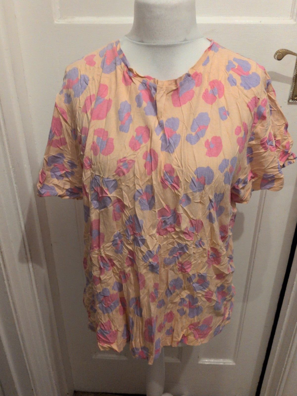 ASOS 12 Pale Peach Heart Short Sleeve T-shirt