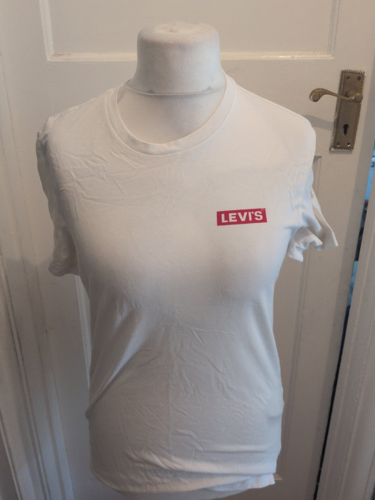 Levis Size Med White T.shirt