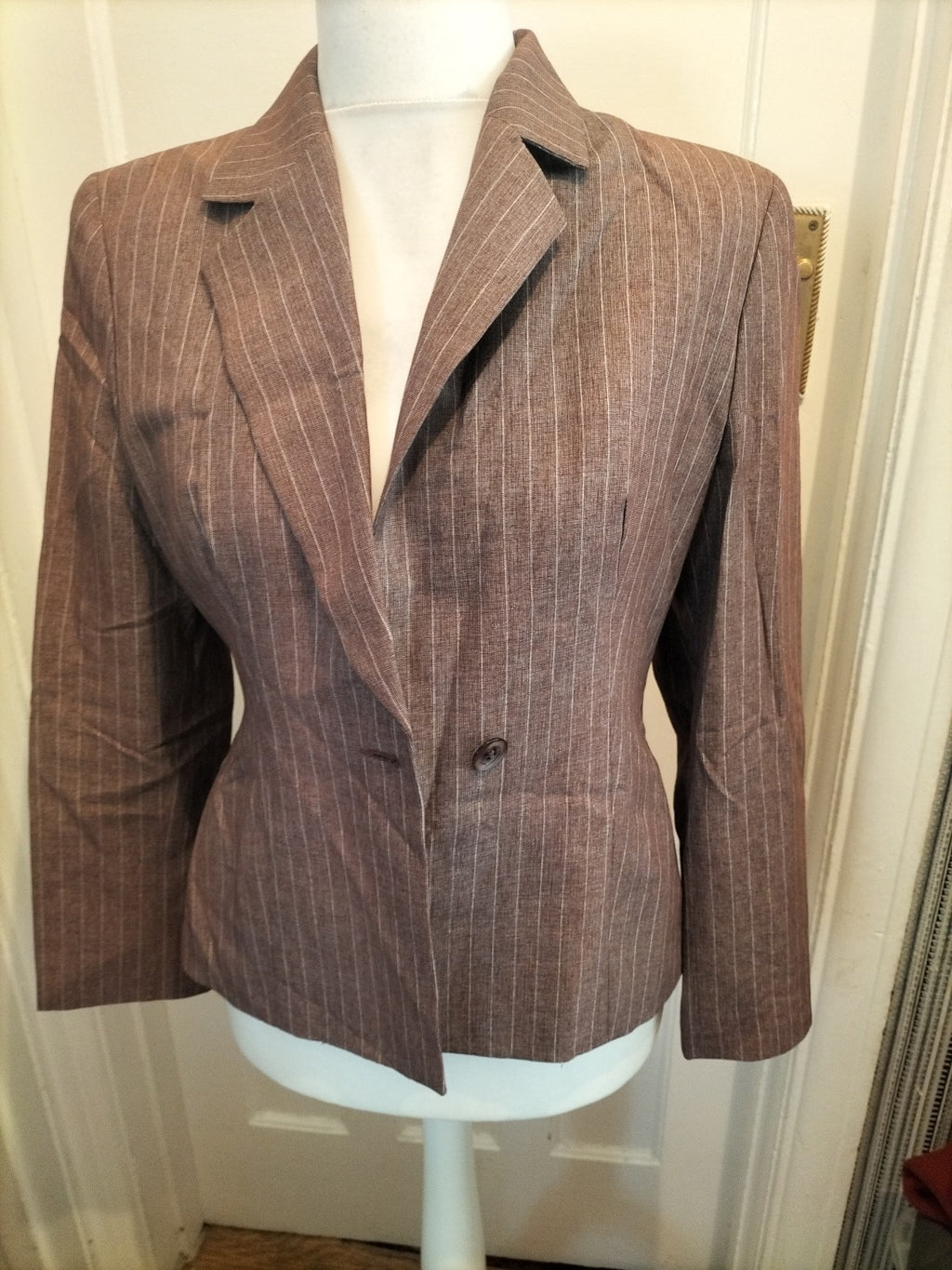 Ladies Janet Wise Size M/L Purple/White Striped Blazer