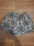Ladies Shein Size XL Green And Beige Floral Elasticated Skort