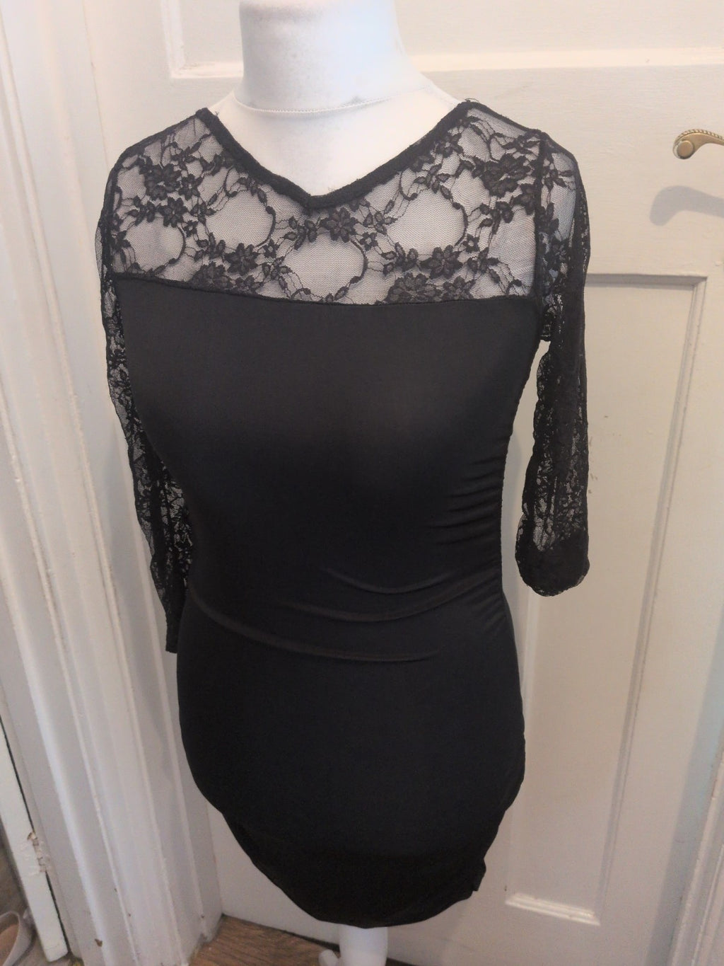 Small Black Ruched Lace Sleeve Dress