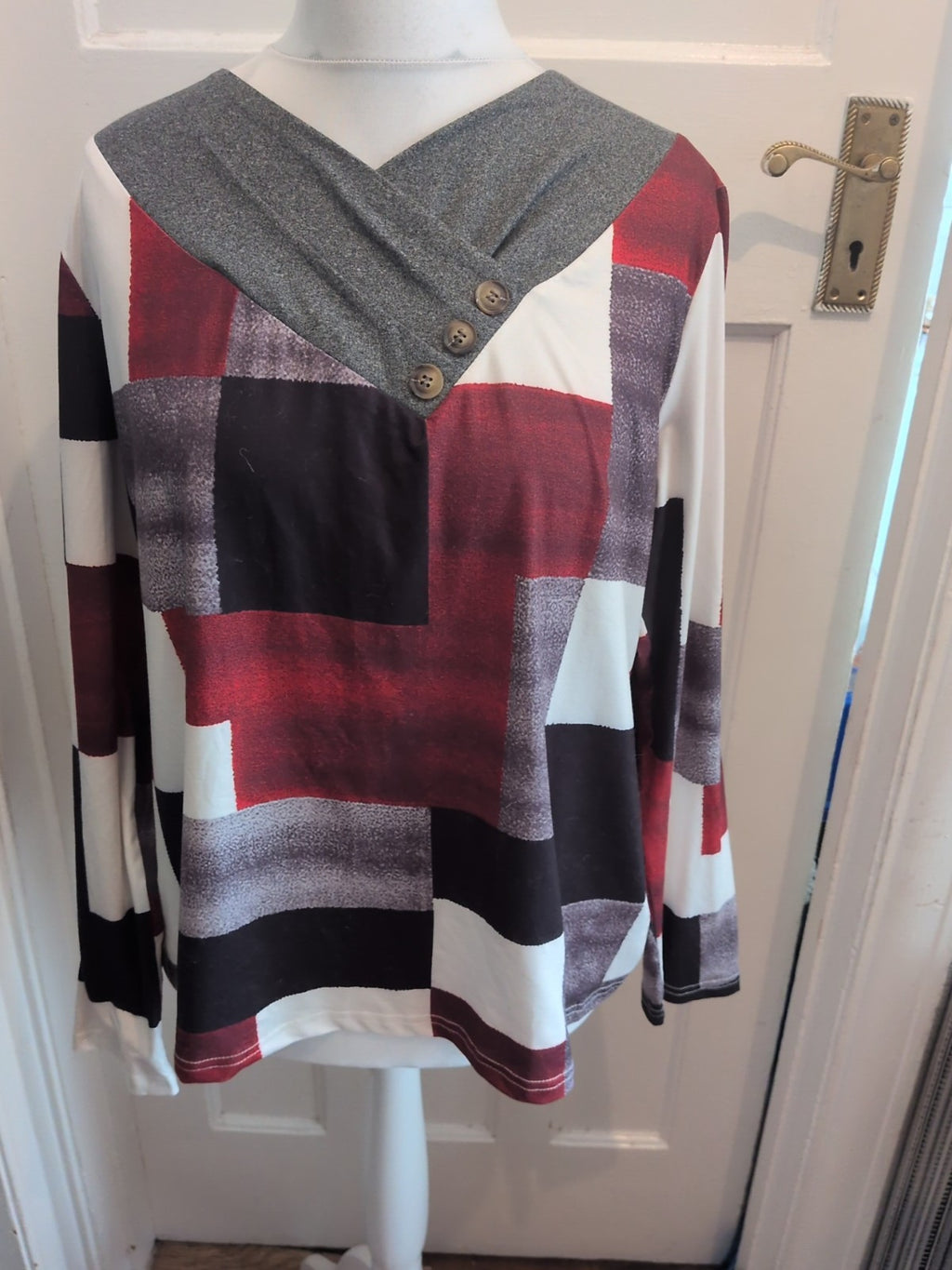 2XL Multi Coloured Long Sleeve V Neck Blouse