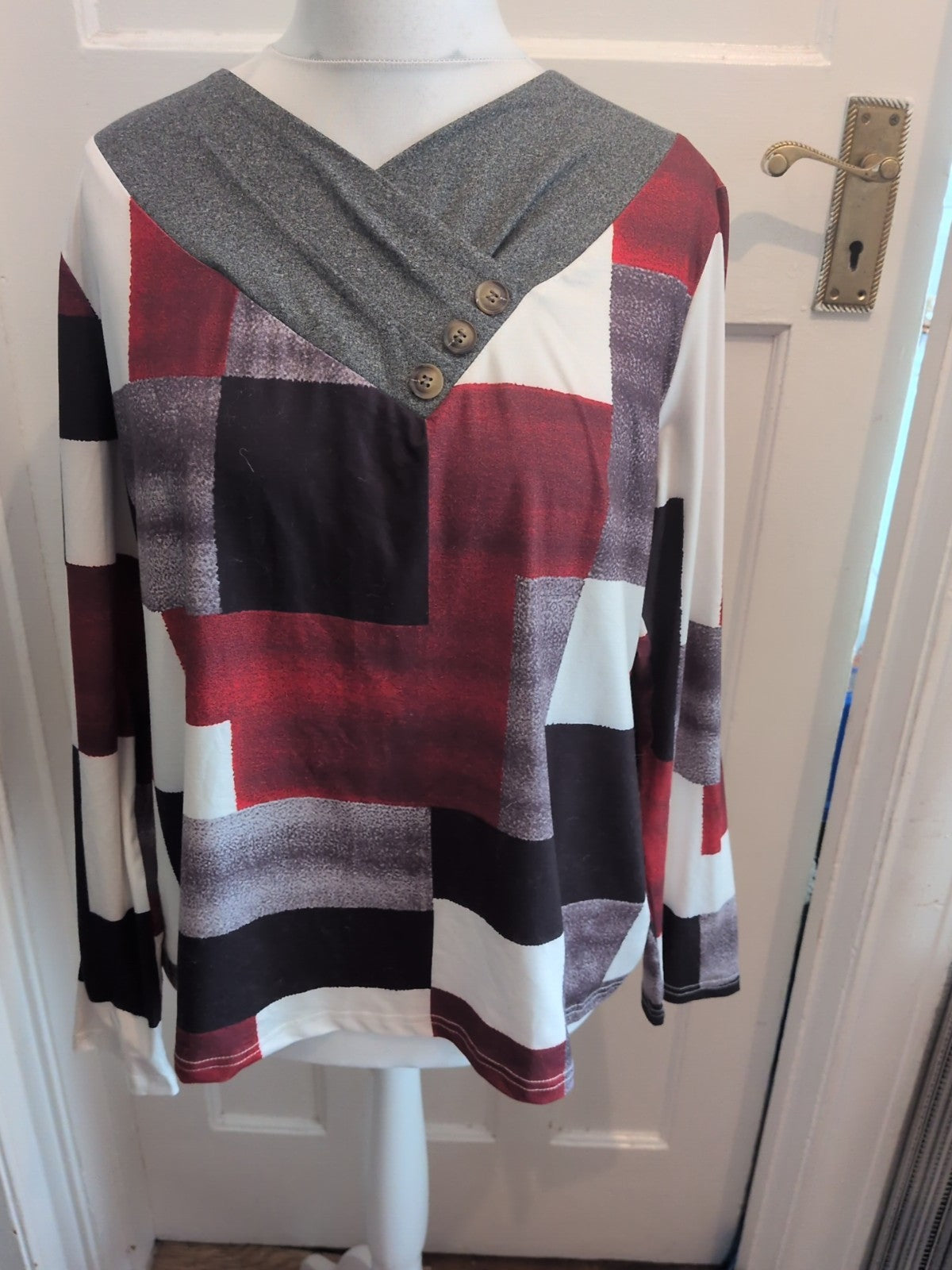 2XL Multi Coloured Long Sleeve V Neck Blouse