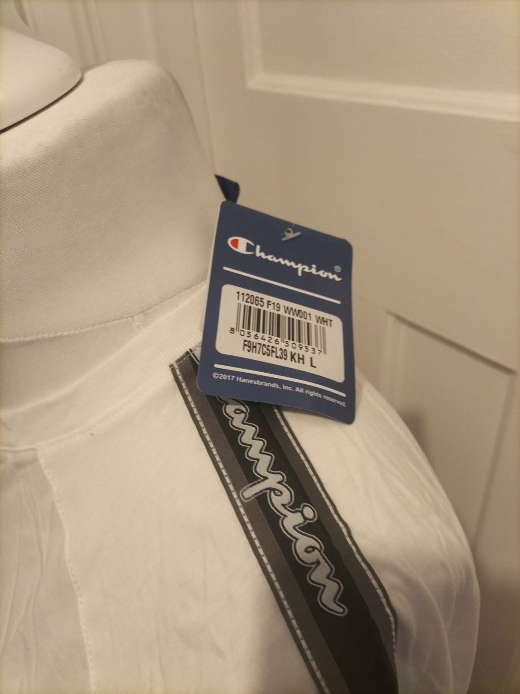 Ladies Champion Size Large White Long Sleeved Tshirt
