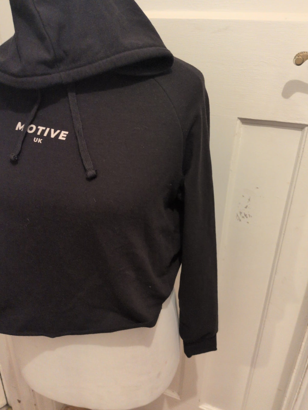 Ladies Size Medium Black Long Sleeve Printed Pullover Hoodie