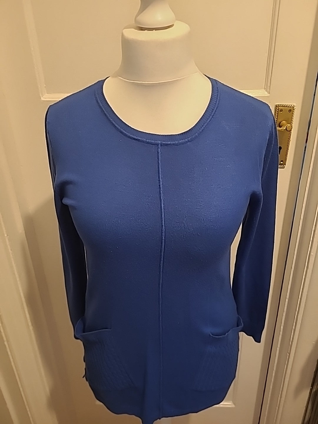 Ladies Alice Collins Size 10 Blue Long Sleeved Jumper