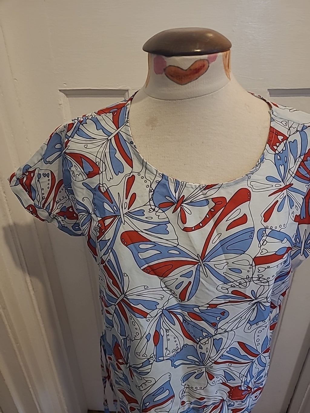 Ladies Peacocks Size 14 Blue White Red Butterfly Short Sleeved Blouse